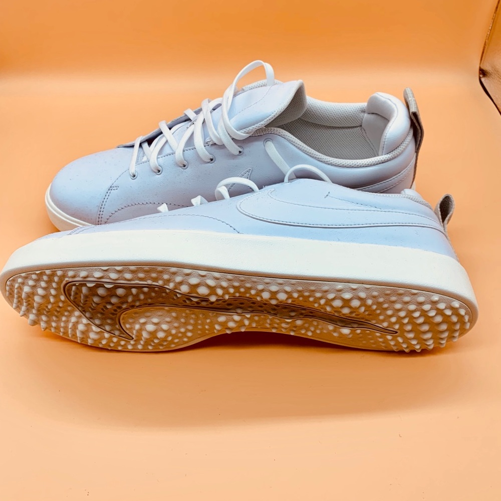 Nike Spikeless Golf Shoe